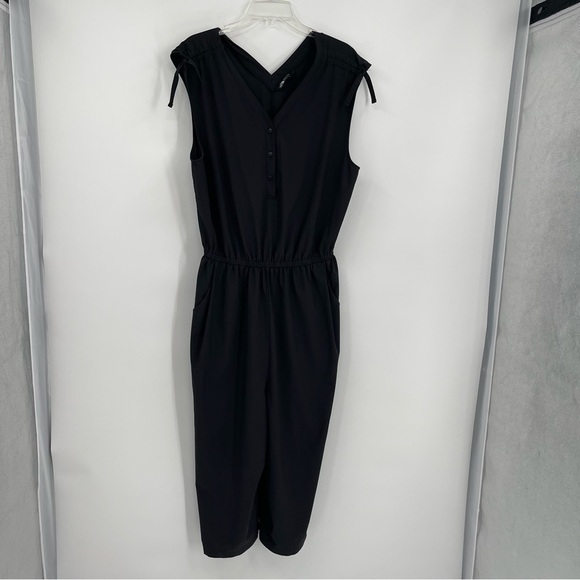 The North Face Women’s Black Sleeveless Jumpsuit Button Front V Neck Size XL - Picture 12 of 12
